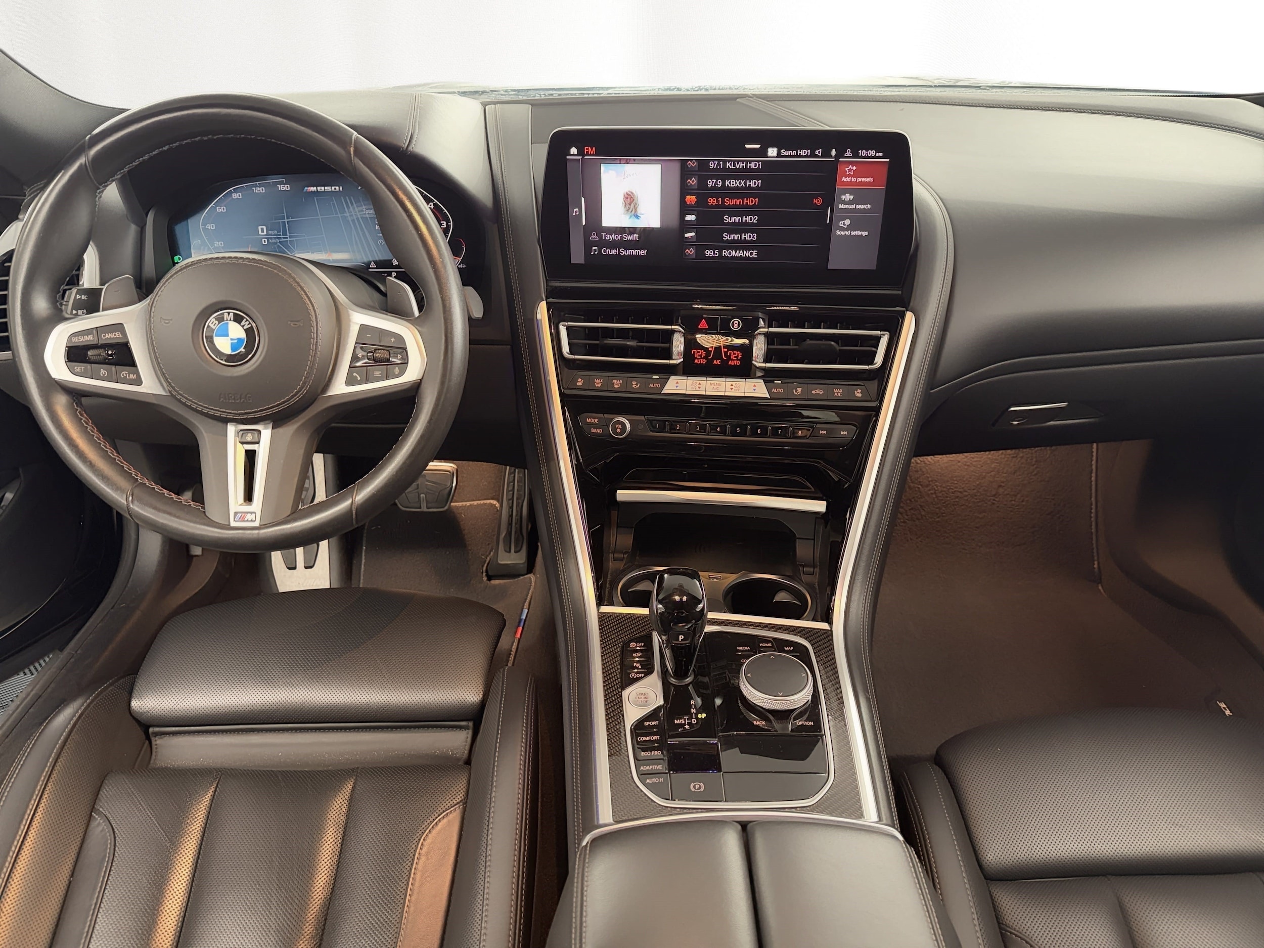 2023 BMW 8 Series M850i - Photo 19