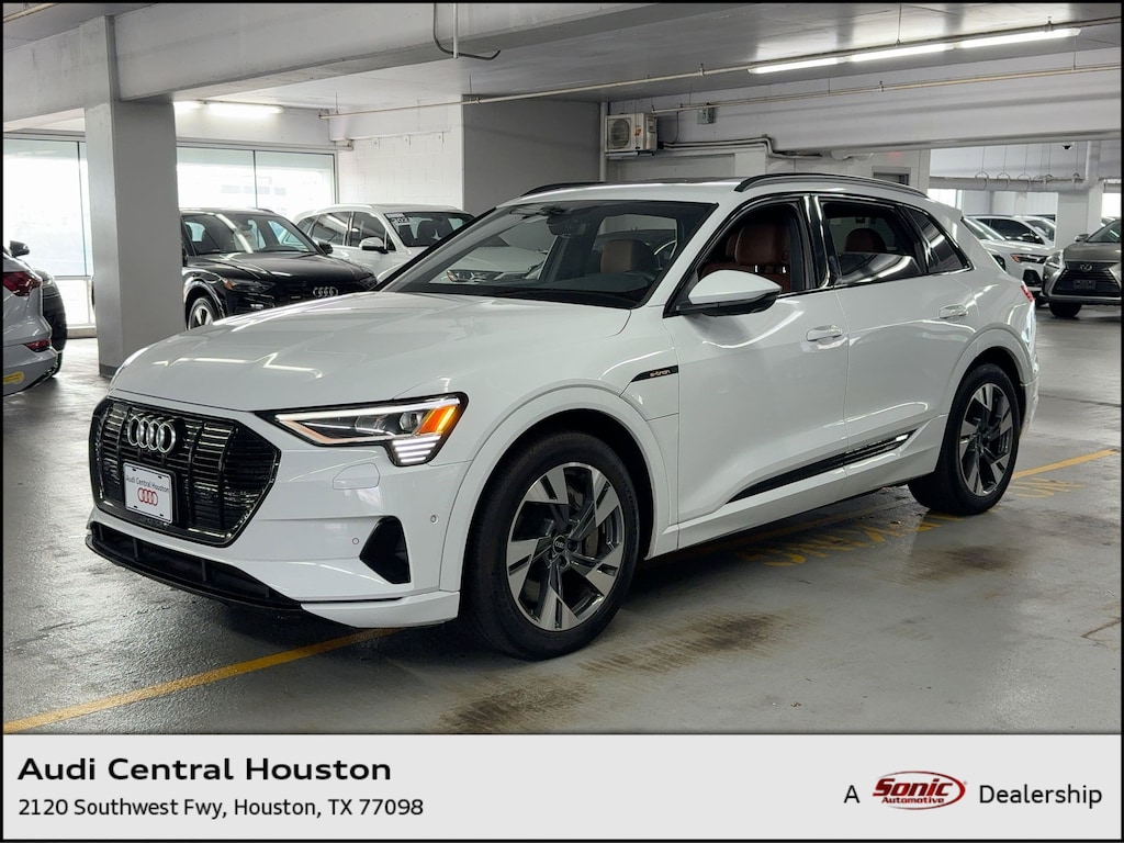 Used 2022 Audi e-tron Premium SUV