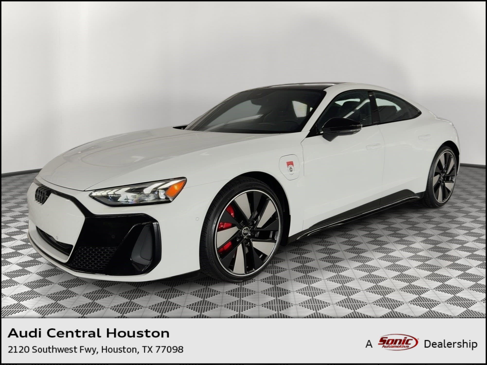 2026 Audi S e-tron GT Premium Plus quattro's photo