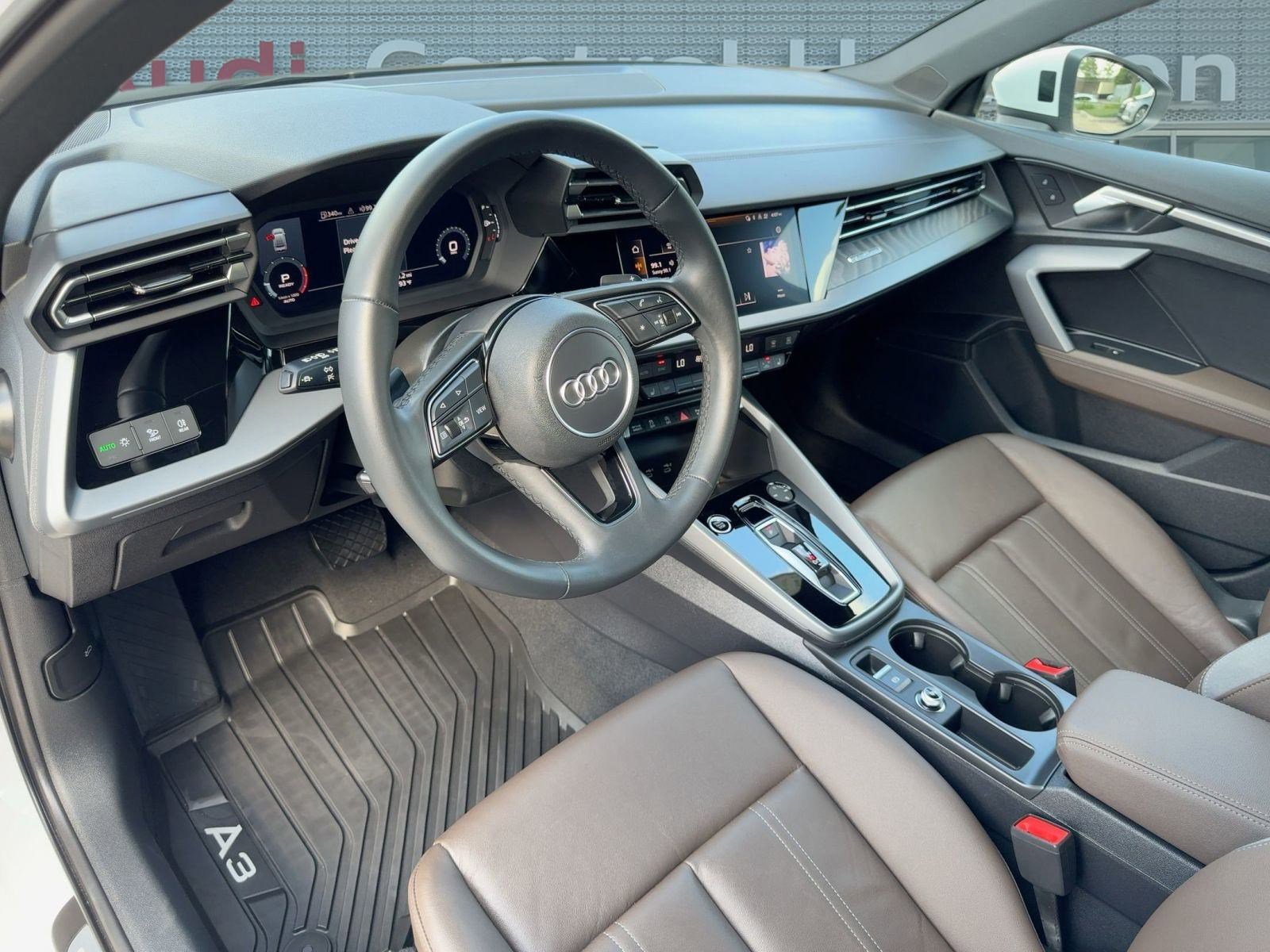 2025 Audi A3 Premium photo 4