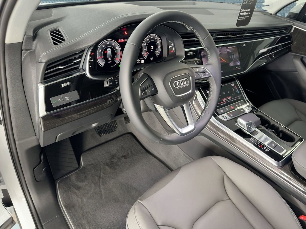 New 2026 Audi Q7 Premium SUV