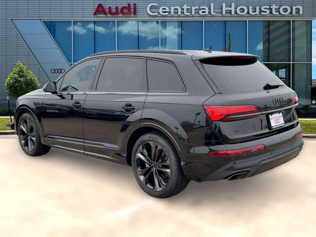 New 2026 Audi Q7 55 Premium Plus SUV