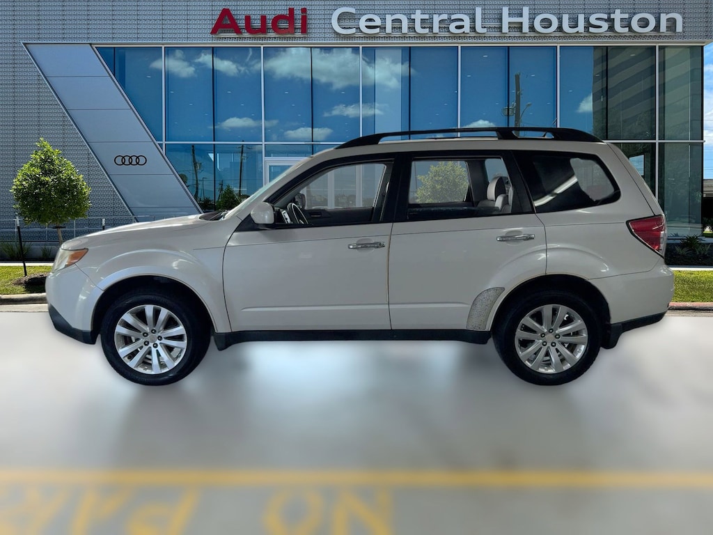 Used 2011 Subaru Forester 2.5X Premium SUV