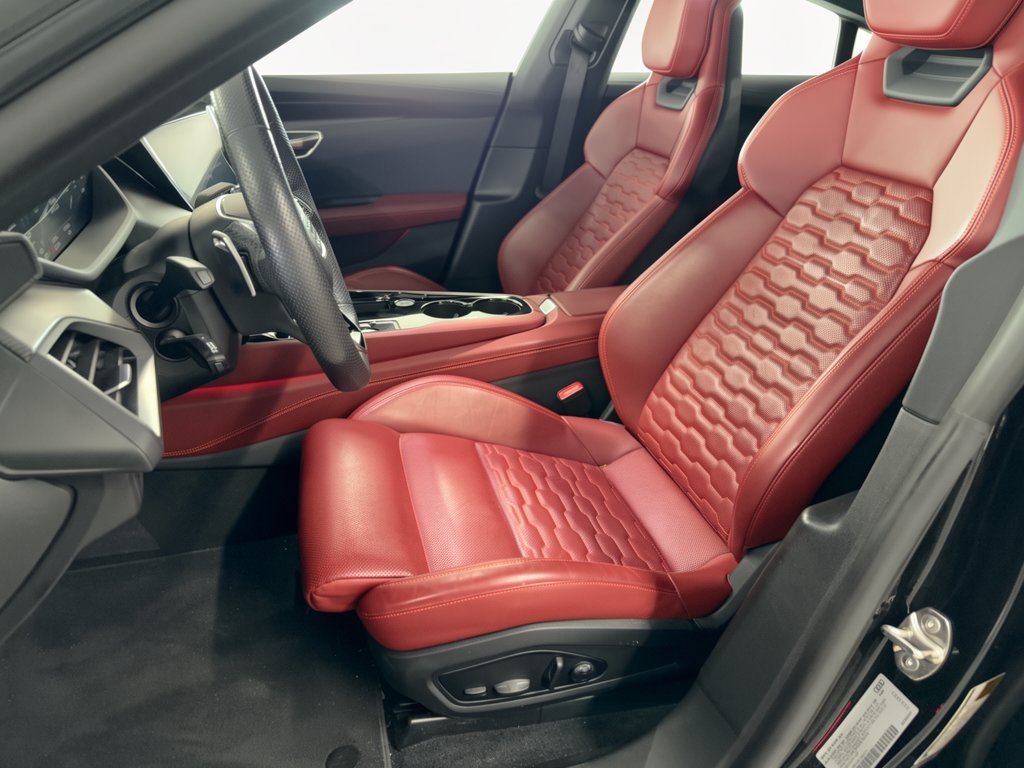 2024 Audi E-tron GT Premium Plus Sedan
