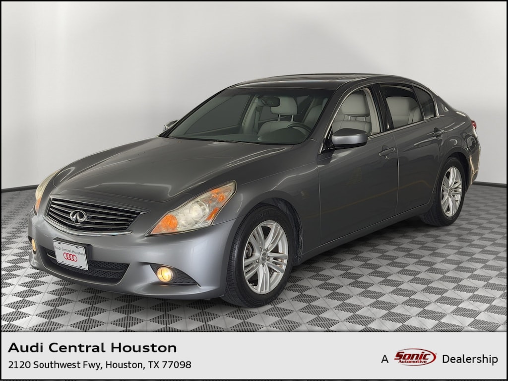 Used 2011 INFINITI G37 Journey Sedan