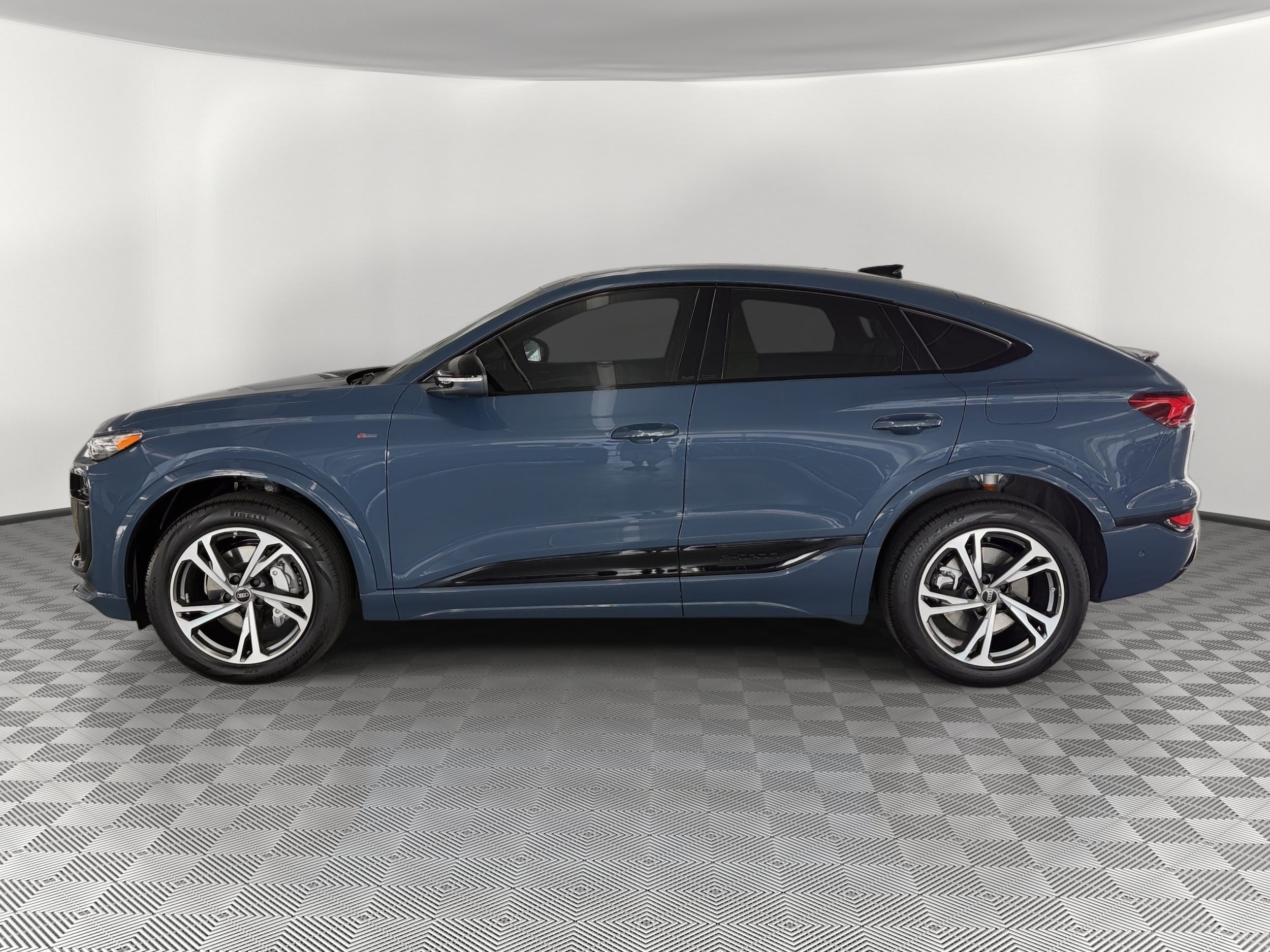 Q6 E-tron Sportback Premium Plus SUV