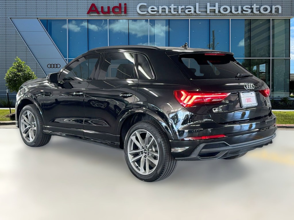 New 2025 Audi Q3 Premium SUV