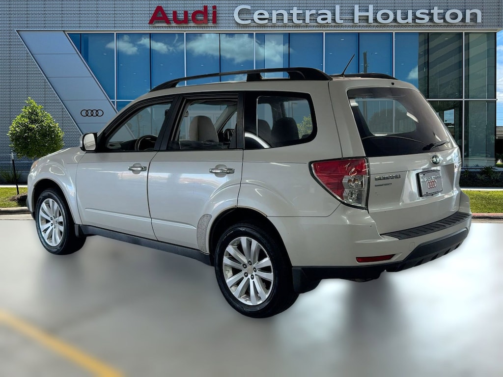 Used 2011 Subaru Forester 2.5X Premium SUV