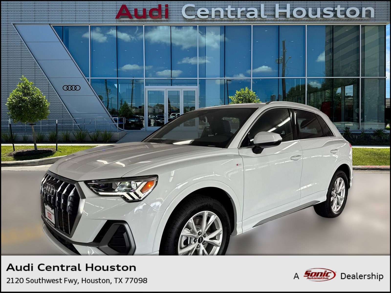 2025 Audi Q3 S Line Premium's photo