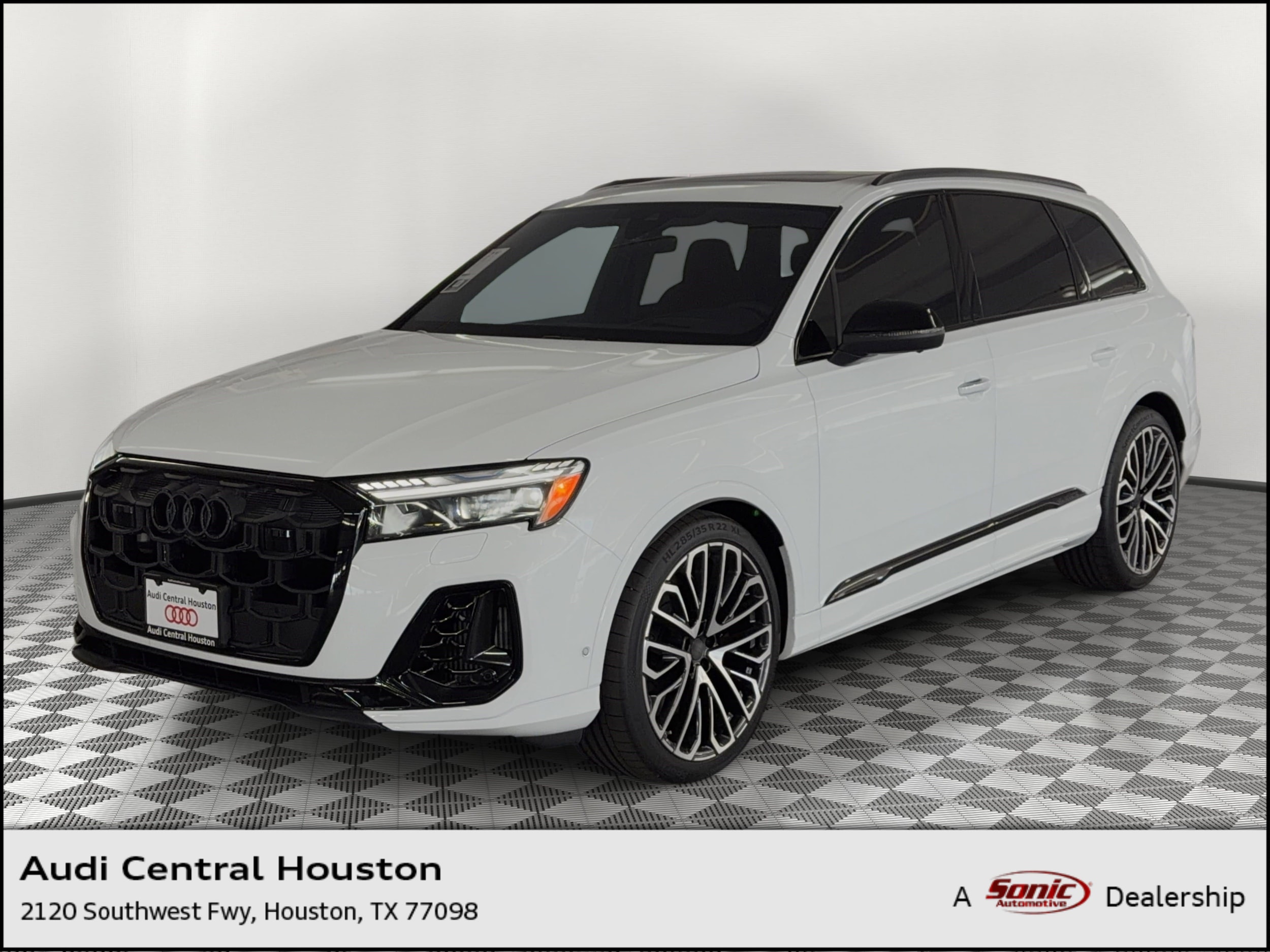 2026 Audi SQ7 Prestige quattro Tiptronic's photo