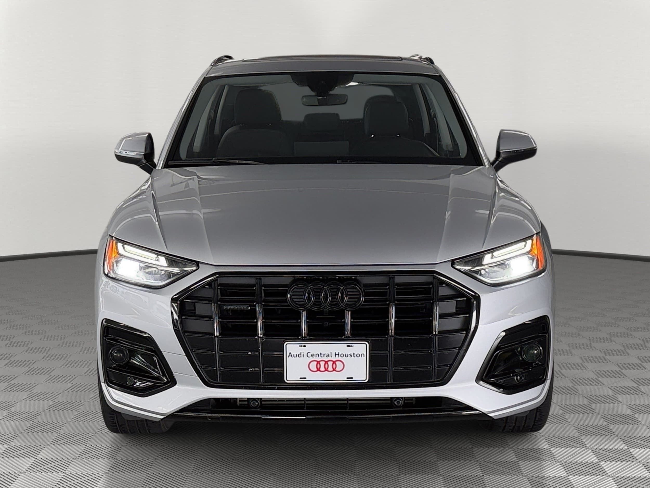 Q5 Premium SUV