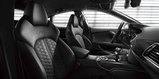 2018 Audi RS 7 interior