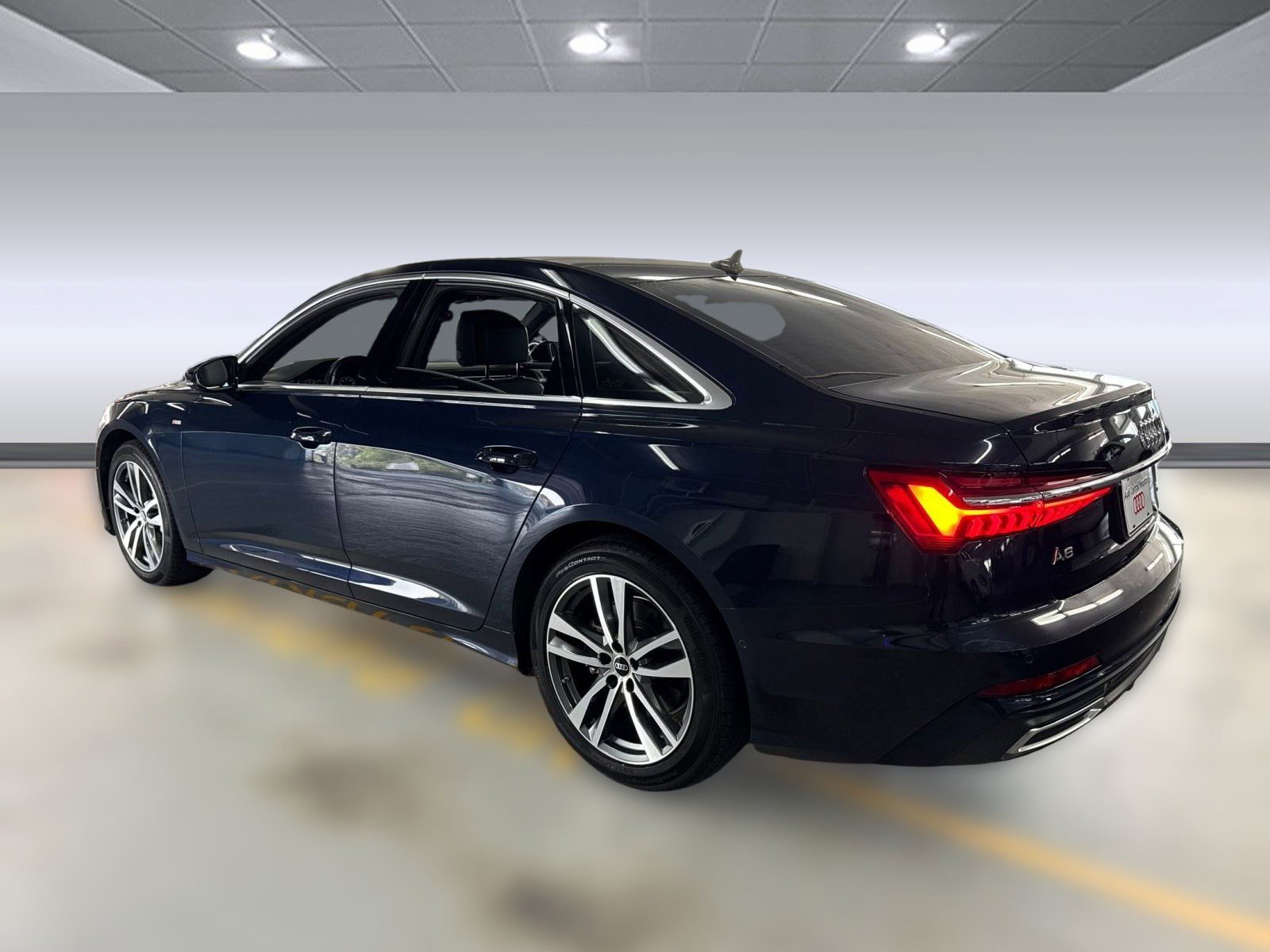 2023 Audi A6 Quattro Premium Plus photo 2