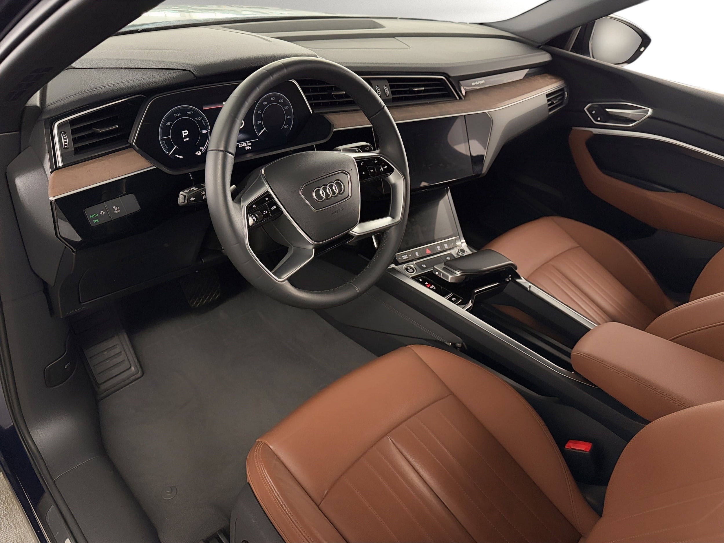 E-tron Premium SUV