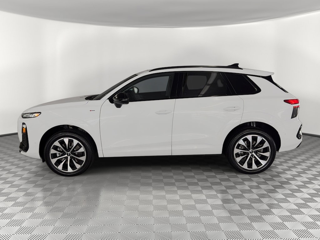 New 2026 Audi Q3 S line SUV