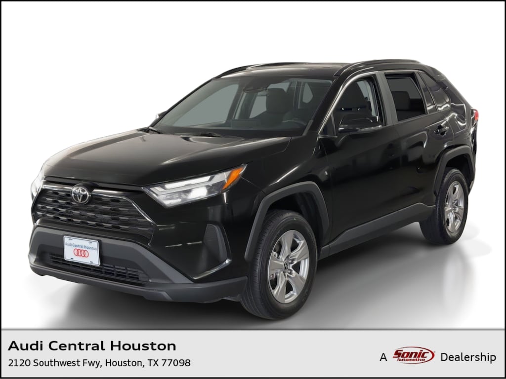 Used 2023 Toyota RAV4 XLE SUV