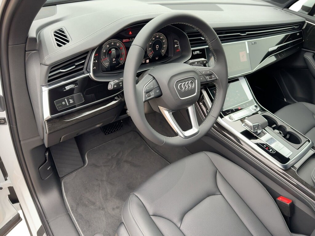 New 2026 Audi Q7 55 Premium Plus SUV