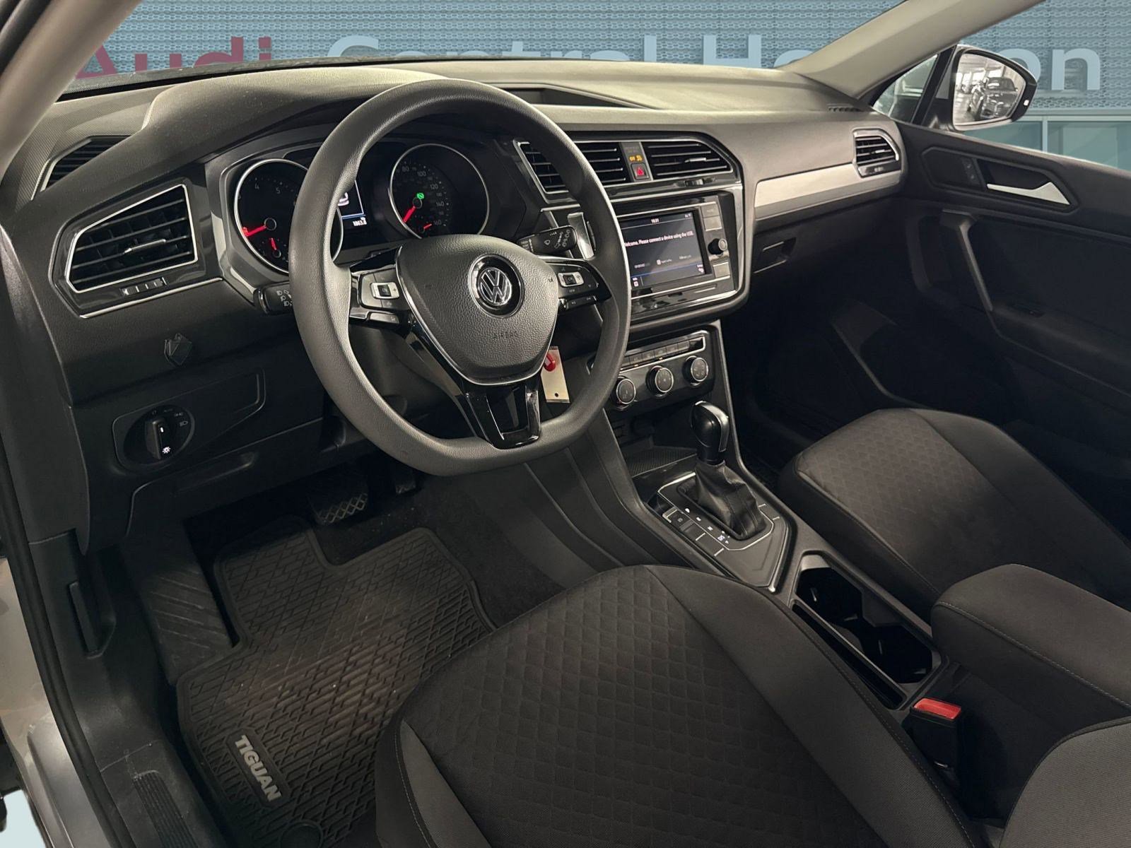 2019 Volkswagen Tiguan S photo 4