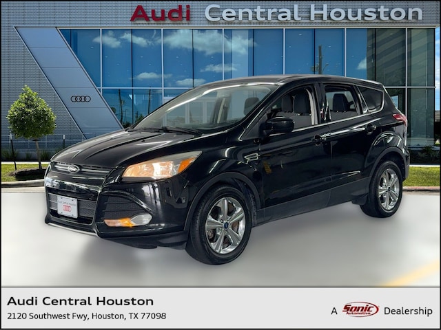 Used 2015 Ford Escape SE SUV for sale in Houston