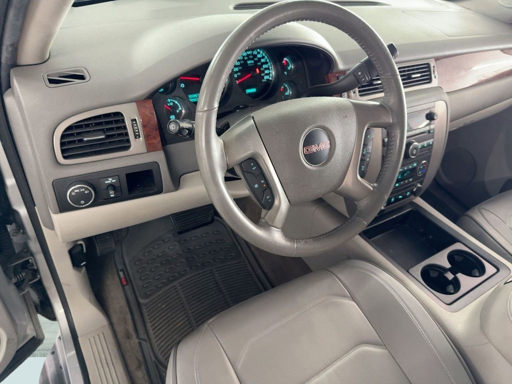 Used 2013 GMC Yukon XL 1500 SLT SUV