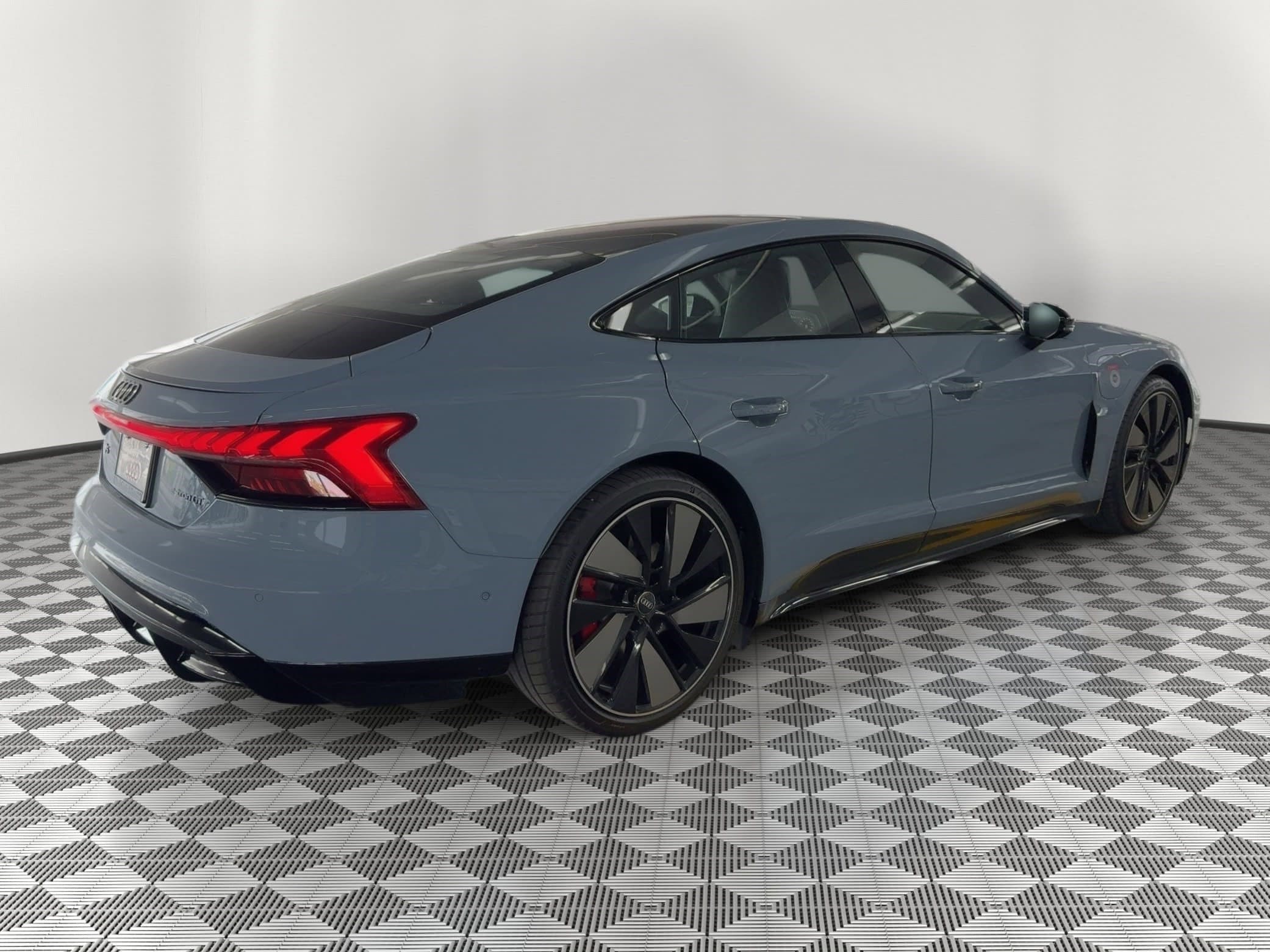 2026 Audi S e-tron GT Premium Plus - Photo 9