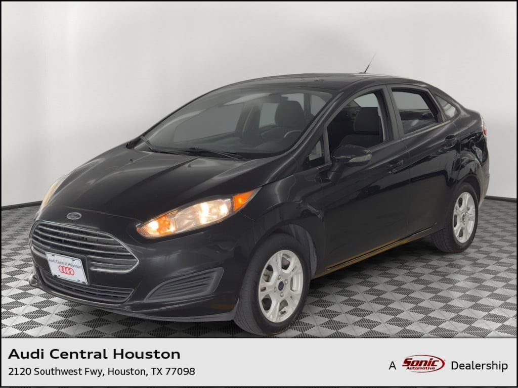 Used 2015 Ford Fiesta SE Sedan