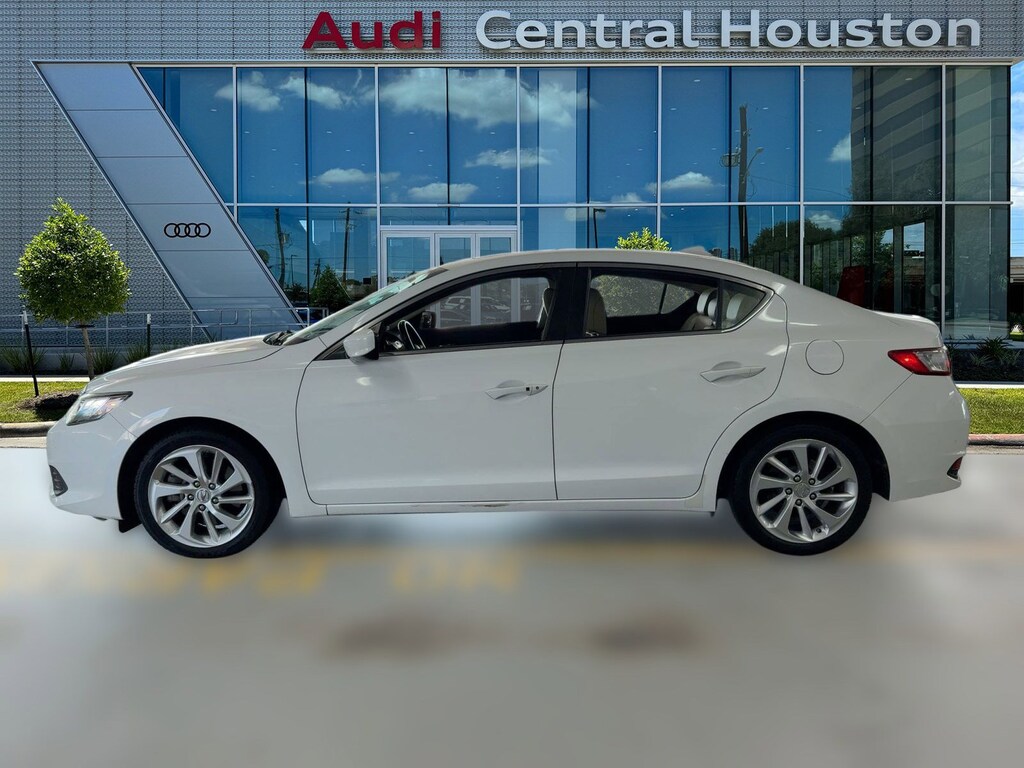 Used 2017 Acura ILX Sedan Sedan