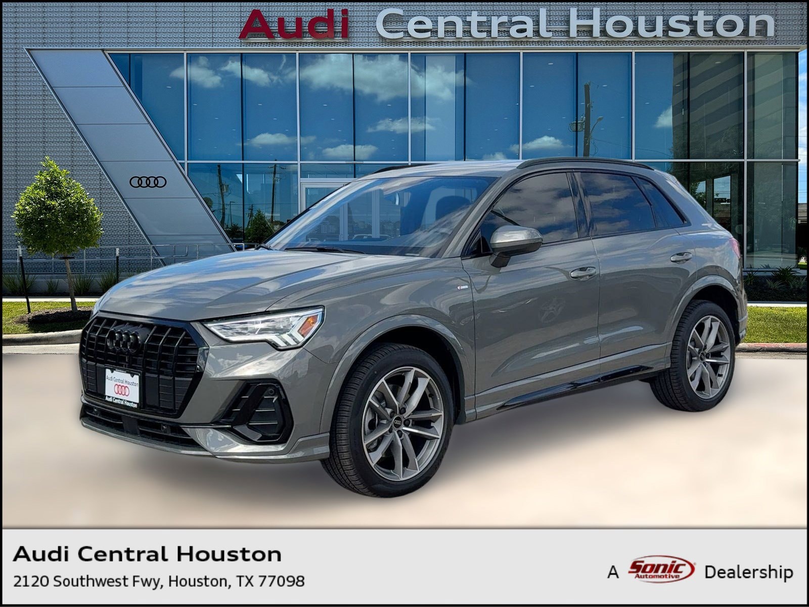 2025 Audi Q3 S Line Premium's photo