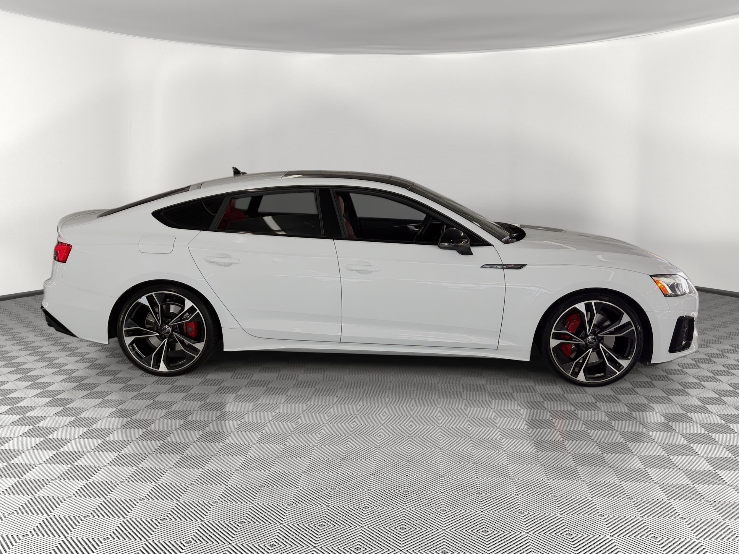 S5 Premium Plus Sportback