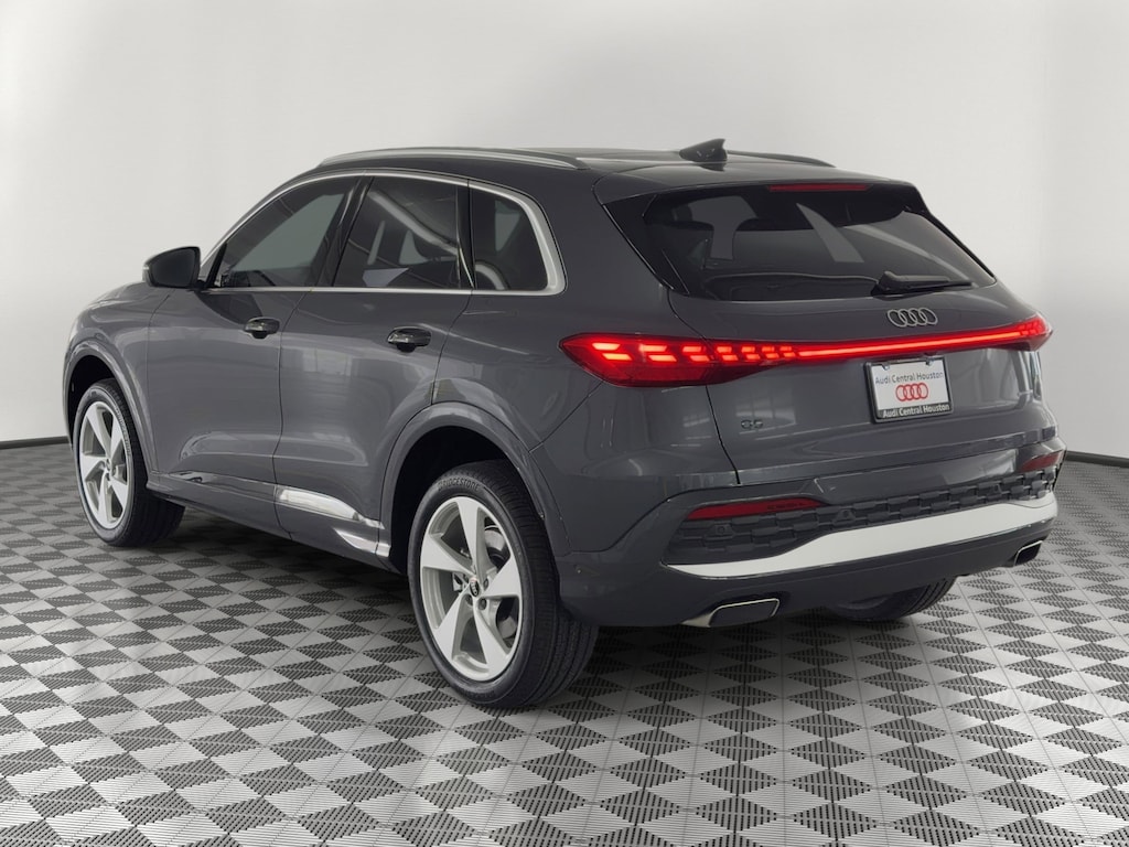 New 2026 Audi Q5 Premium Plus SUV