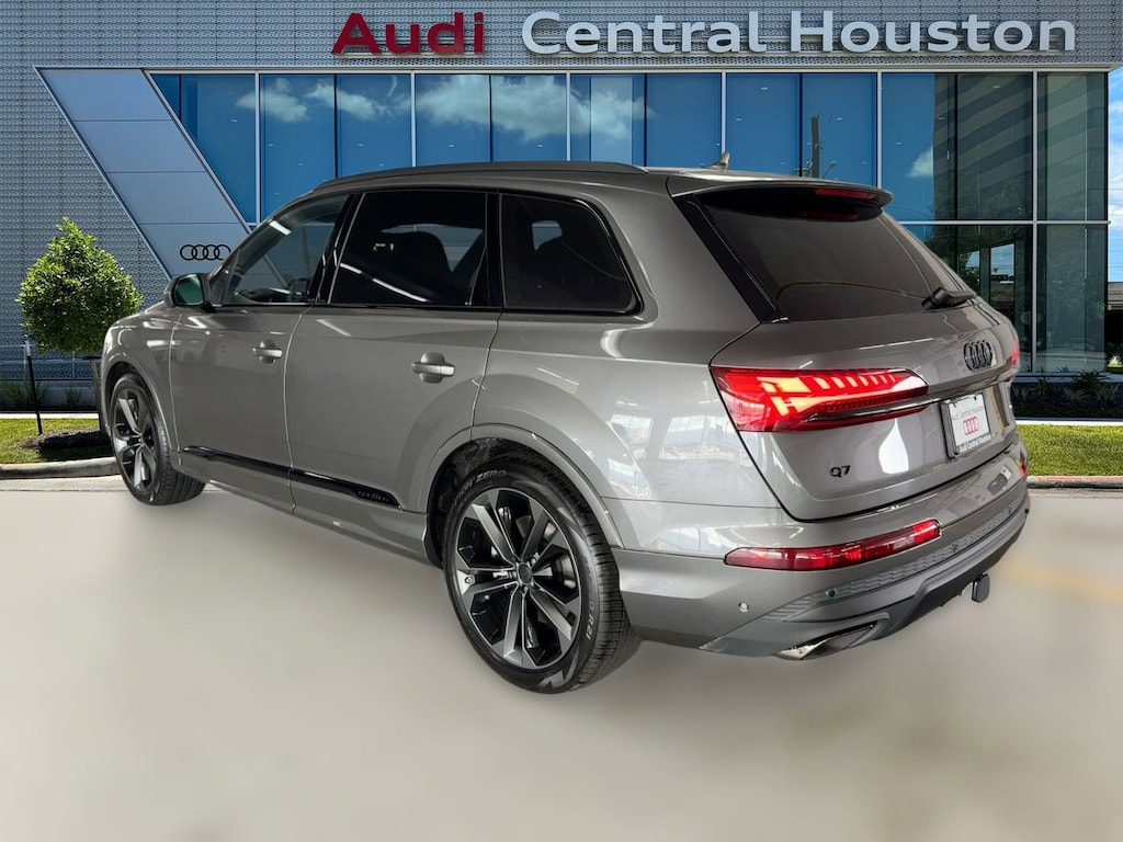 New 2026 Audi Q7 Premium Plus SUV
