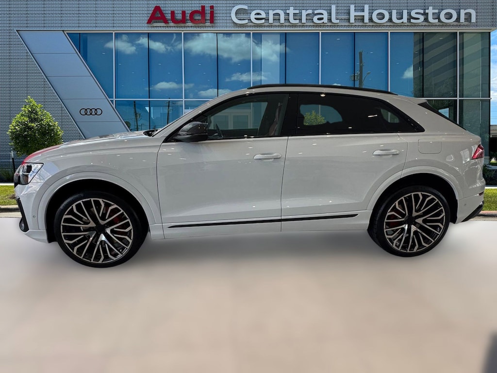 New 2026 Audi SQ8 Prestige SUV