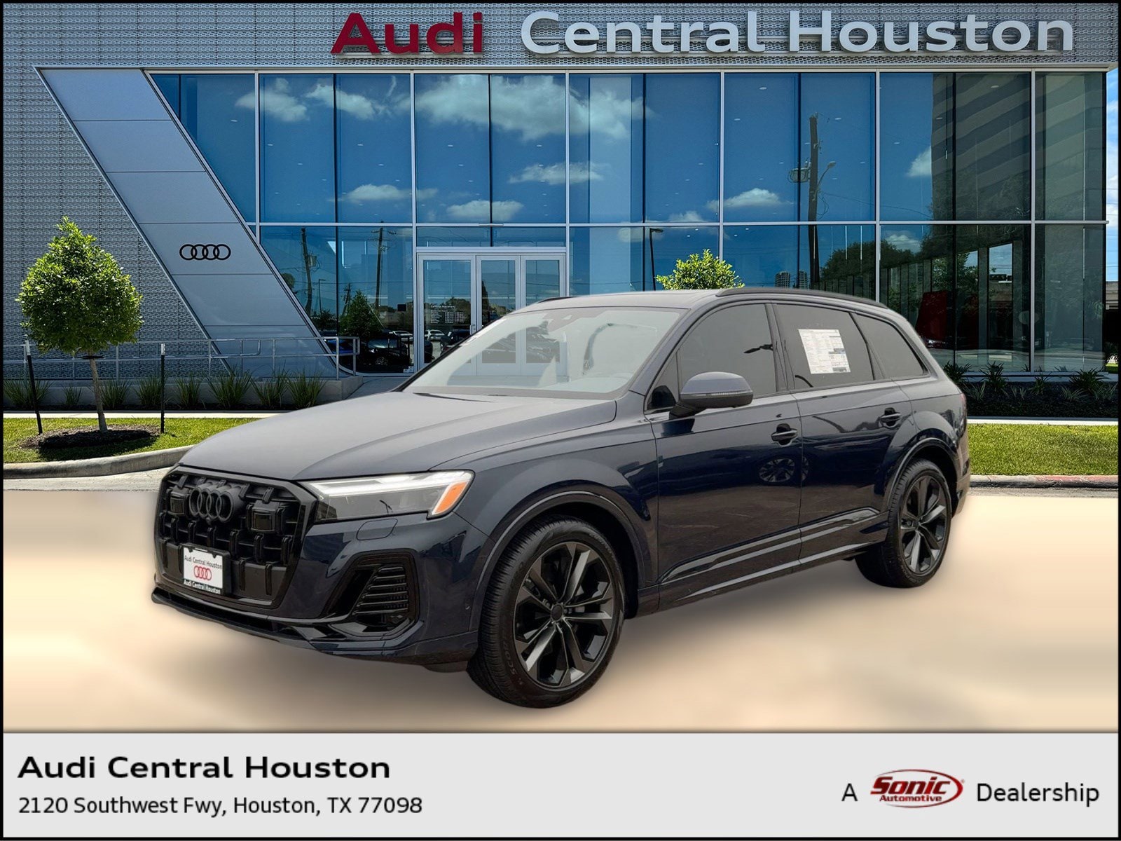 2026 Audi Q7 Premium Plus's photo