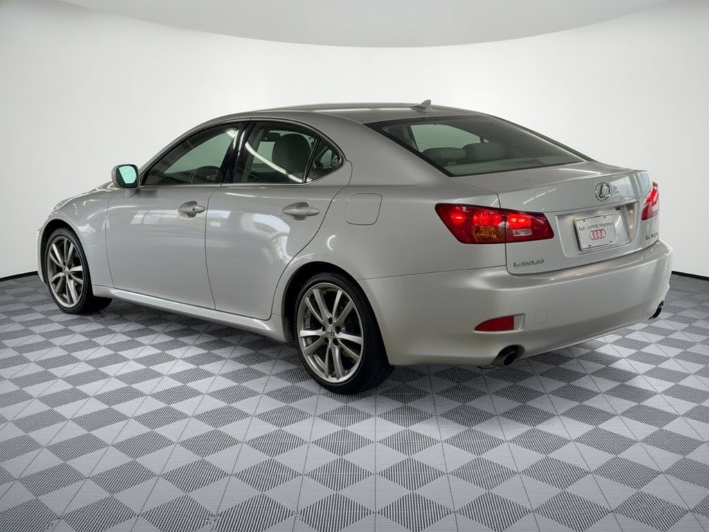 Used 2008 Lexus IS 250 IS 250 (4dr Sport Sdn Man RWD) Sedan