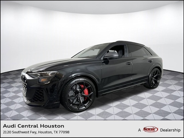 2025 Audi RS Q8 performance SUV