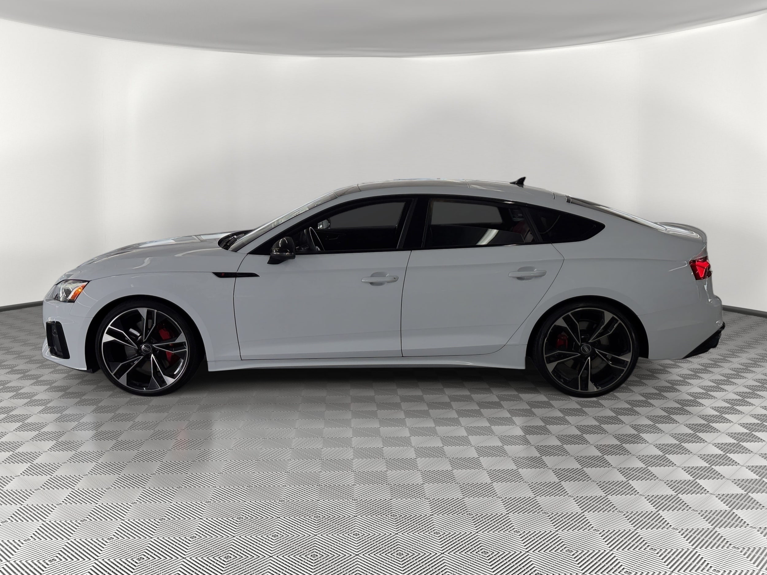 S5 Premium Plus Sportback