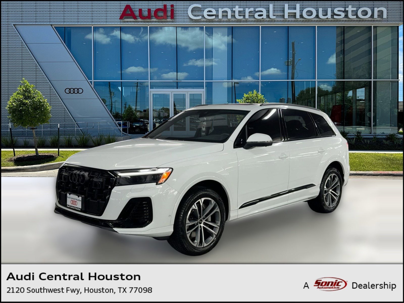 2026 Audi Q7 Premium's photo