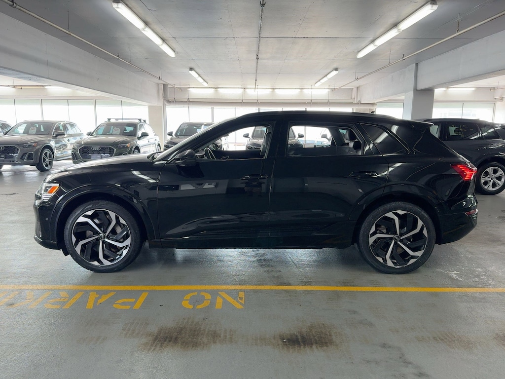 Used 2024 Audi Q8 e-tron Premium Plus SUV