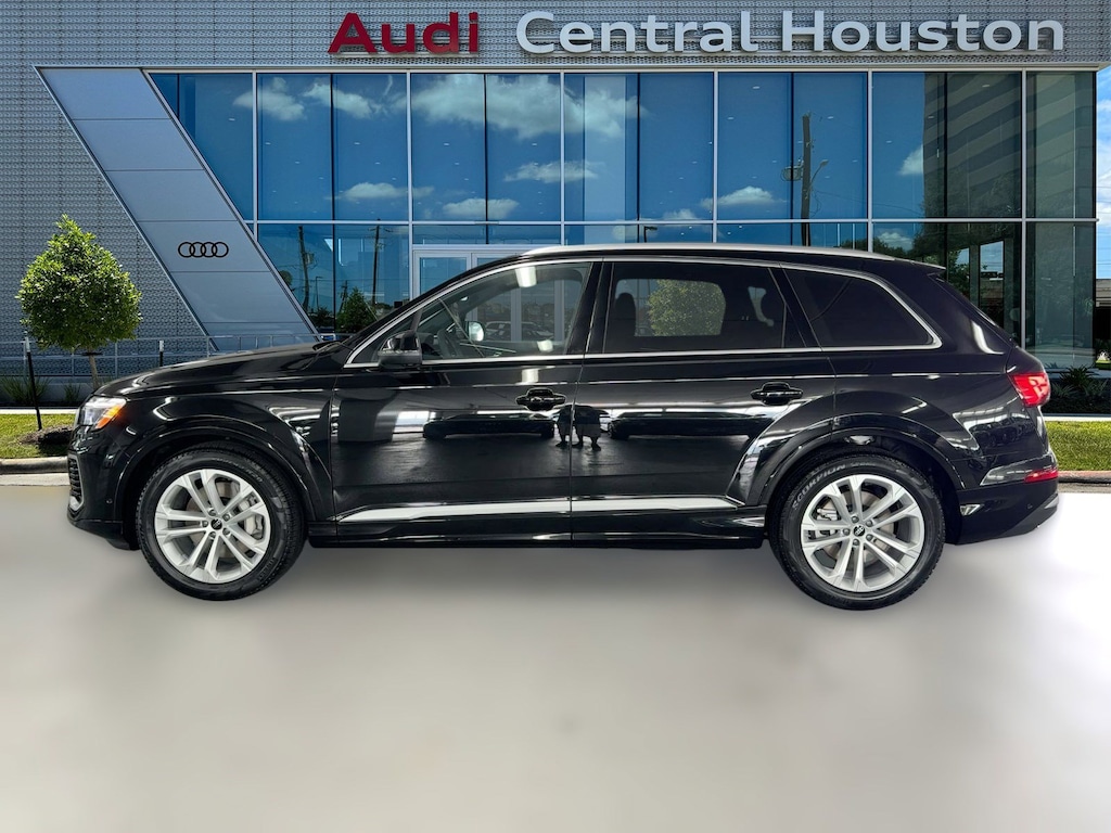 New 2026 Audi Q7 55 Premium Plus SUV