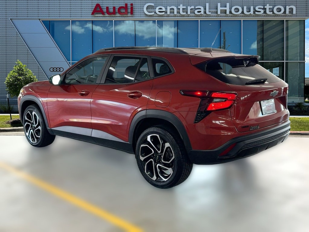 Used 2024 Chevrolet Trax 2RS SUV