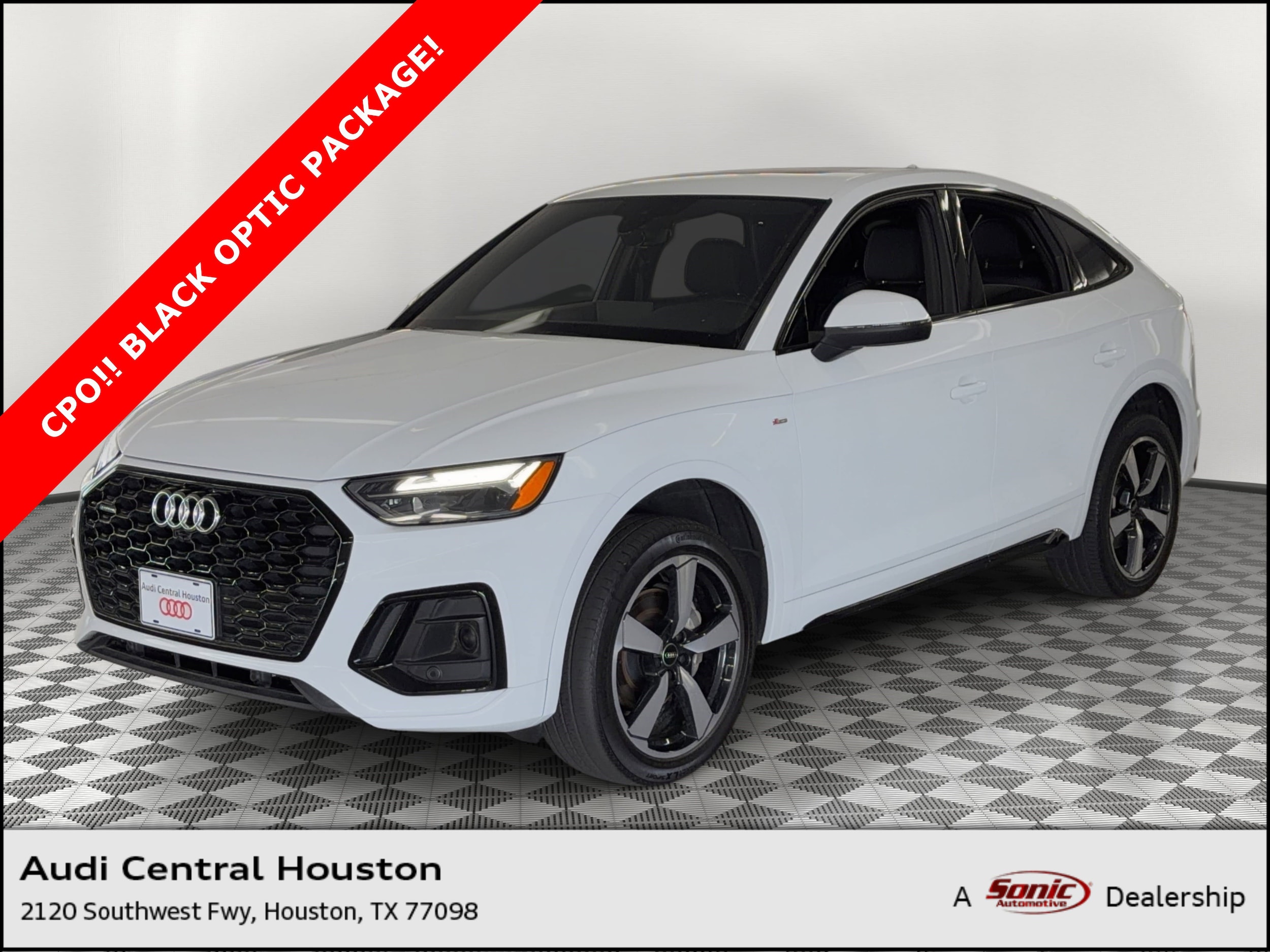 2023 Audi Q5 Sportback 45 Premium Plus's photo