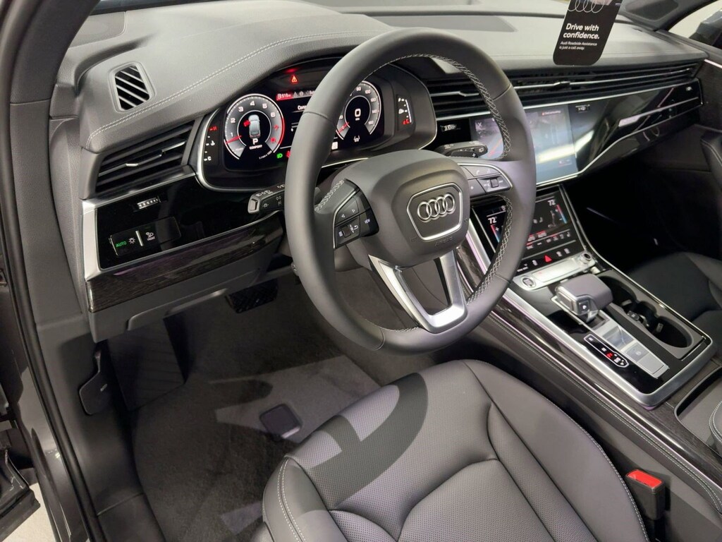 New 2026 Audi Q7 55 Premium Plus SUV