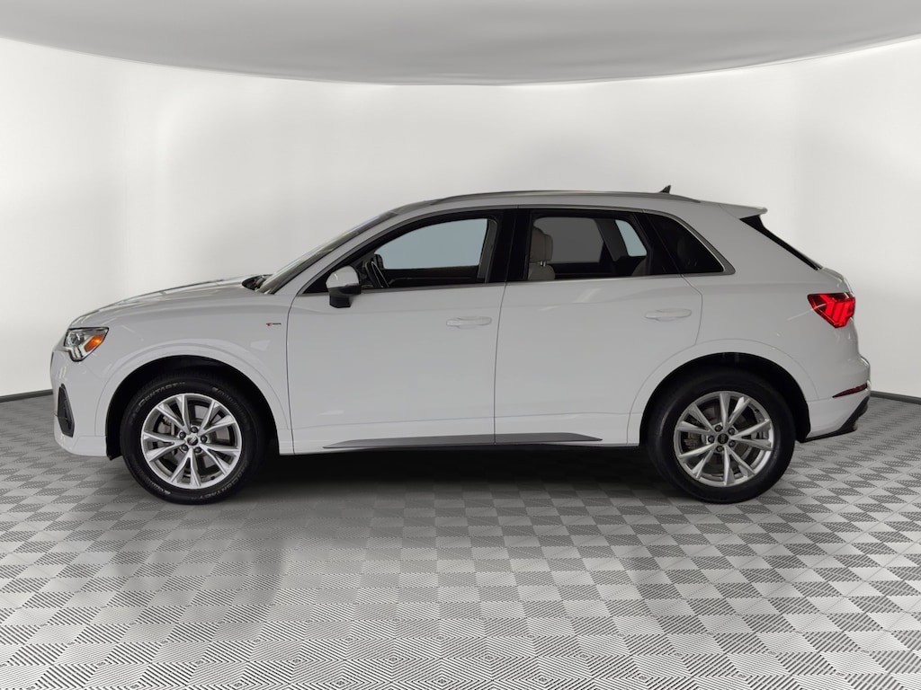 Certified 2025 Audi Q3 S line Premium SUV