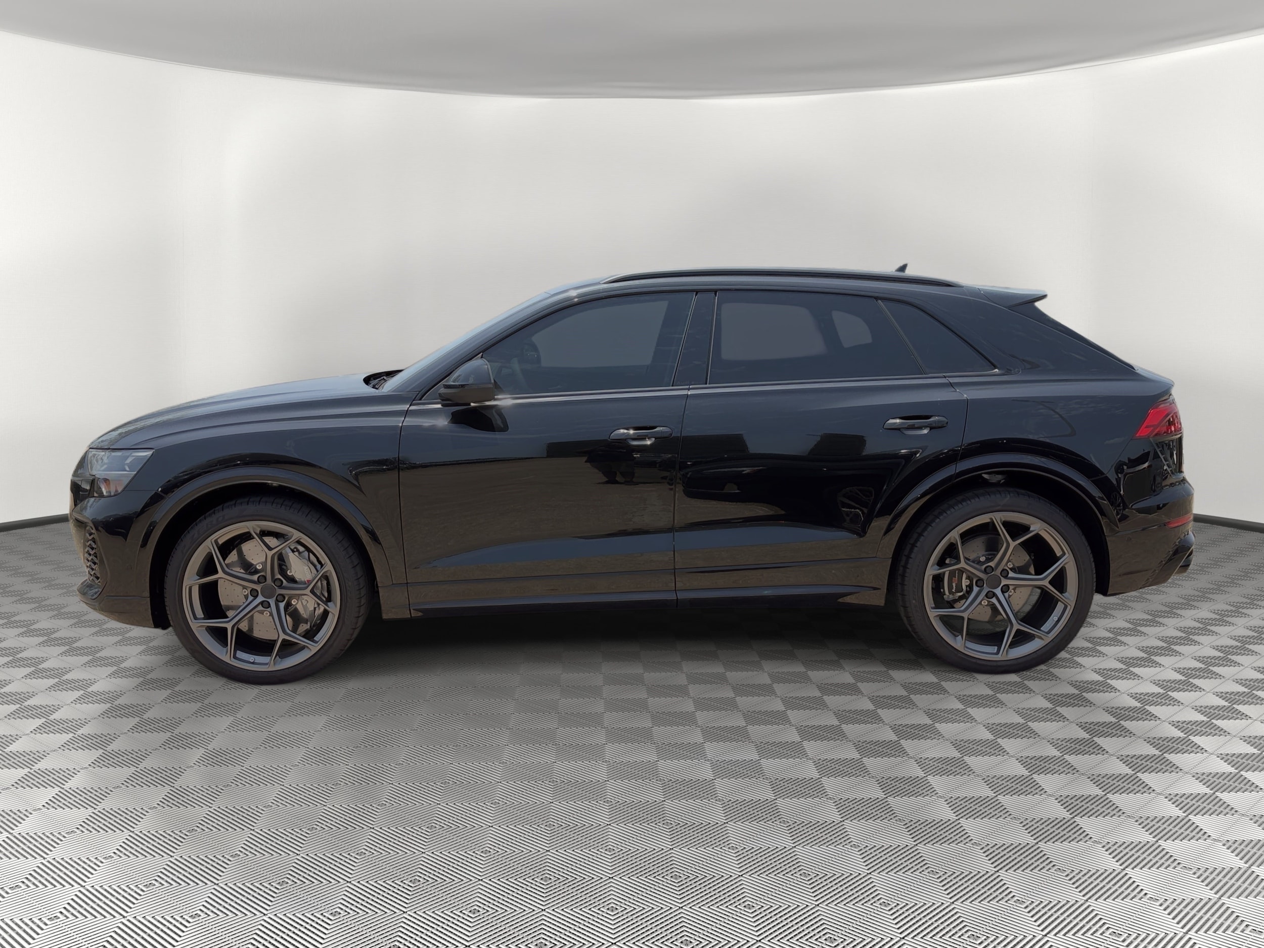 RS Q8 Performance SUV