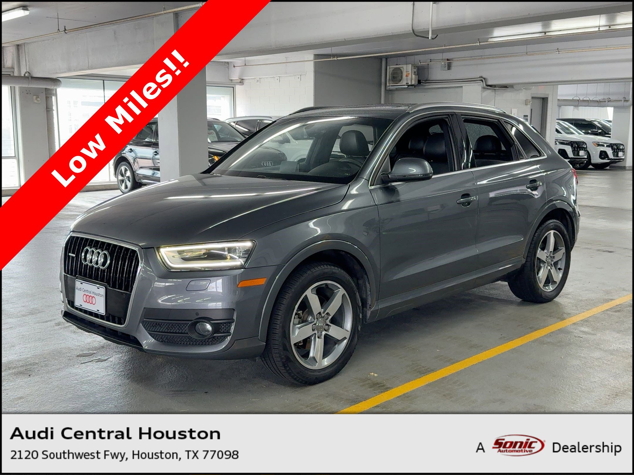 2015 Audi Q3 Premium Plus's photo