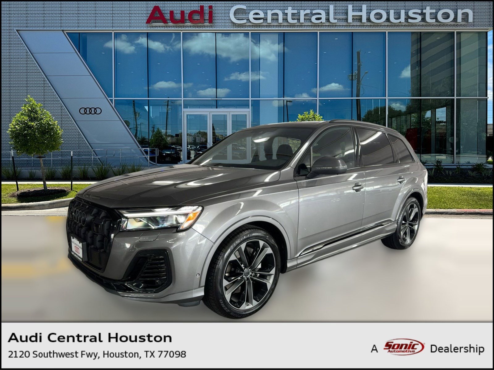 2026 Audi Q7 Premium Plus's photo