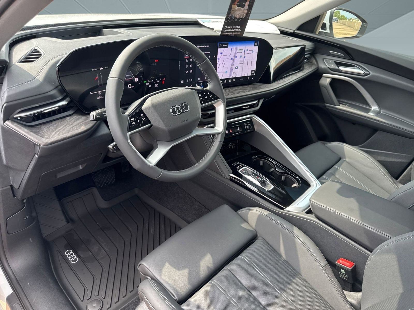 2025 Audi Q5 2.0T Premium Plus photo 4