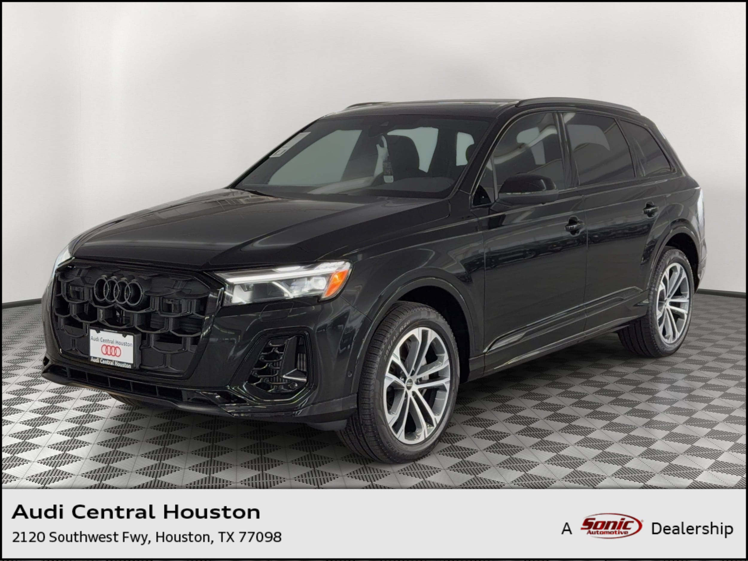 2026 Audi Q7 55 S Line Premium quattro Tiptronic's photo