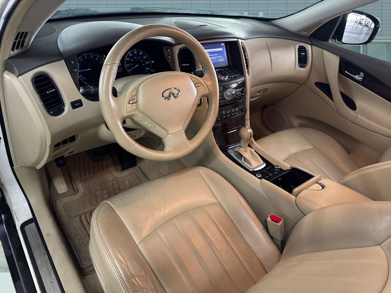 2013 Infiniti EX35 photo 3
