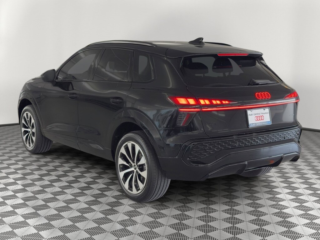New 2026 Audi Q3 S line SUV